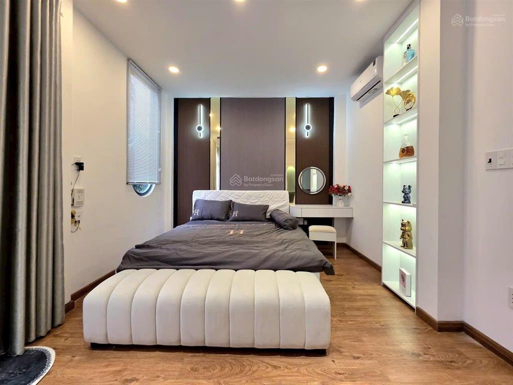 Cho thuê căn hộ gold view q4. 16 triệu 2pn