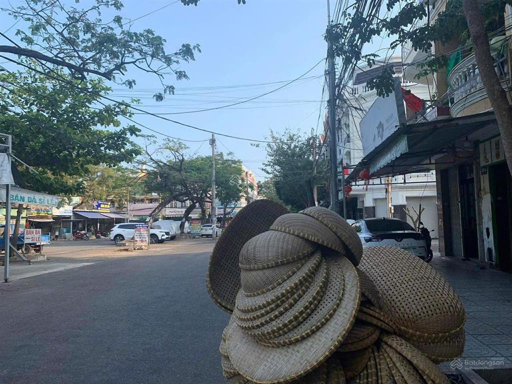 Bán nhà mặt tiền khu chợ rạch dừa, phường 10, tp vũng tàu