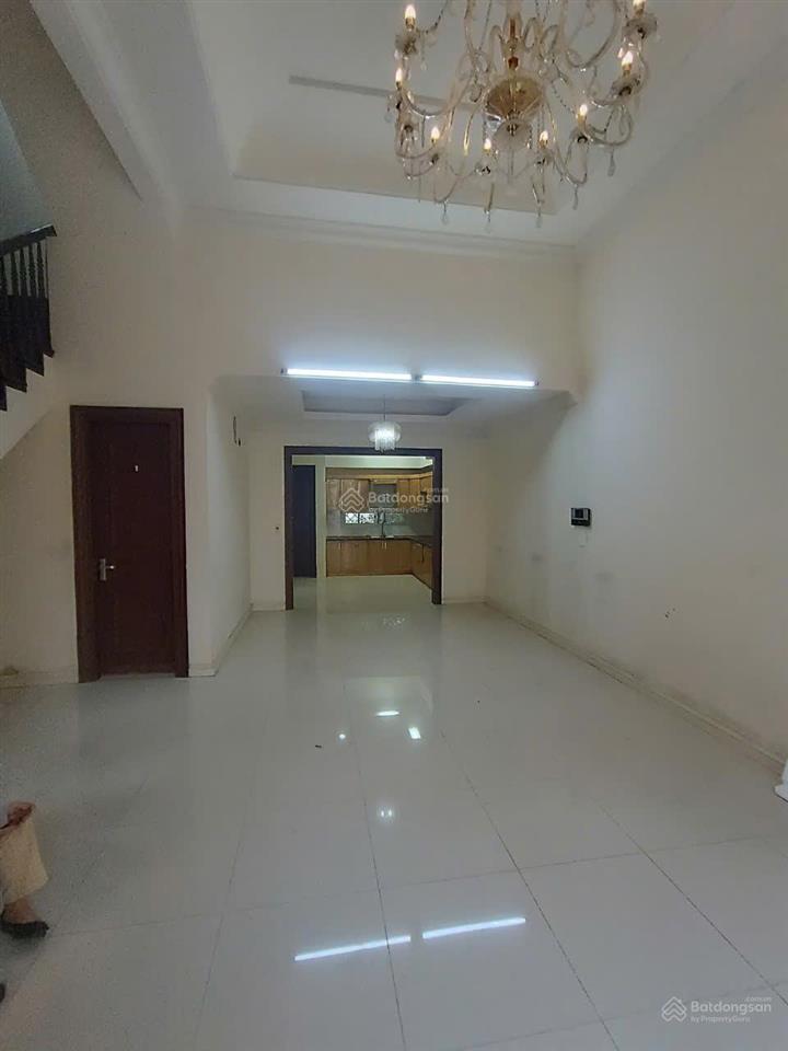 Cho thuê lk 126m2 kđt splendora nhà mới đẹp