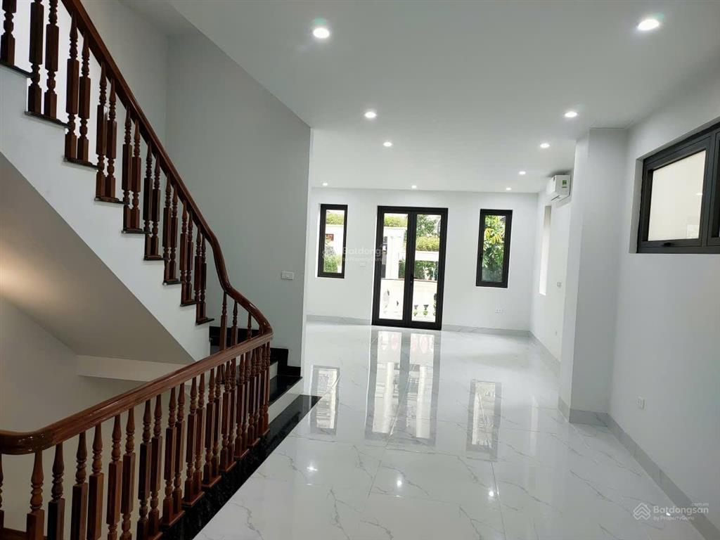 Cho thuê bt 140m2 kđt an lạc, nhà hoàn thiện mới 100%, vị trí đông dân cư, giá tốt