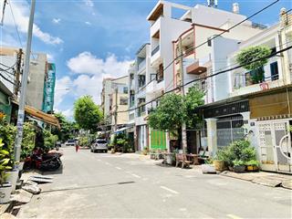 Bán nhà mt lê lâm , p.phú thạnh  dt  4x19m  nhà cấp 4 + lửng  gía  8.5 tỷ tl