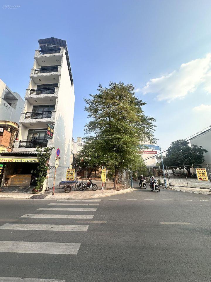 Góc 2MTKD đường Tân Thành ( gần Âu Cơ ) DT : 8.1 ( nở hậu 11.25 ) x 28m - Giá : 32tỷ TL