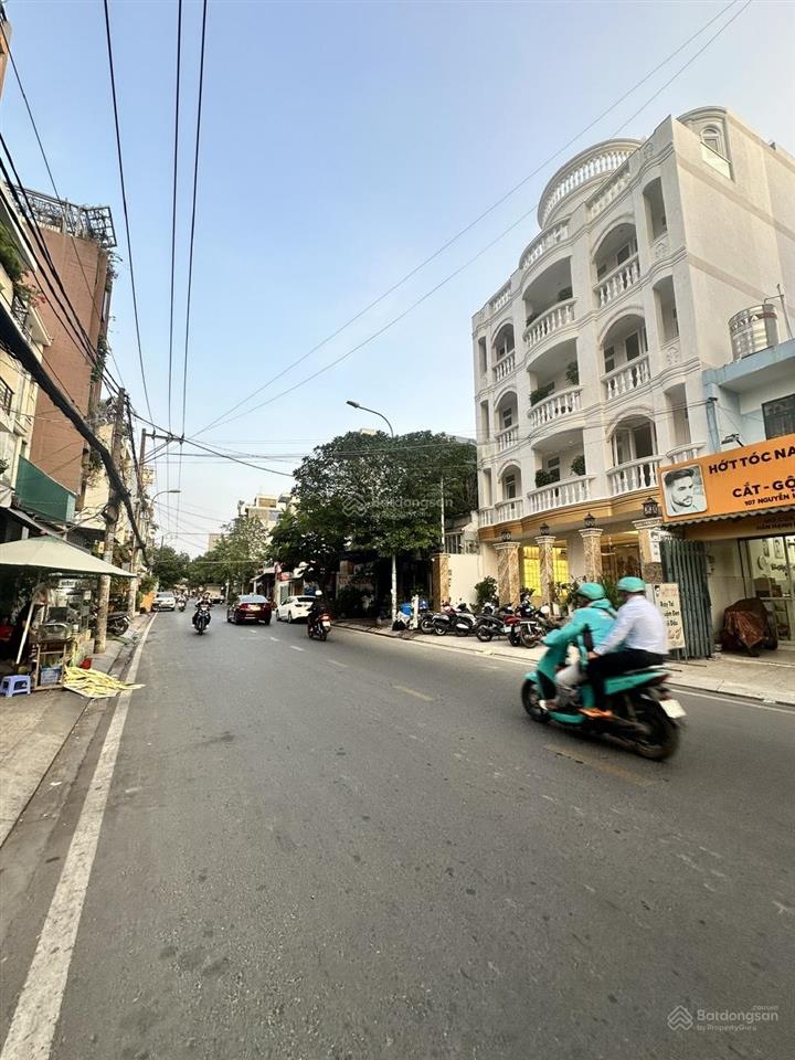 Bán nhà mtkd nguyễn hữu tiến  p.tây thạnh  dt  6.5x25m  nhà 1 lầu  giá  18.5tỷ tl