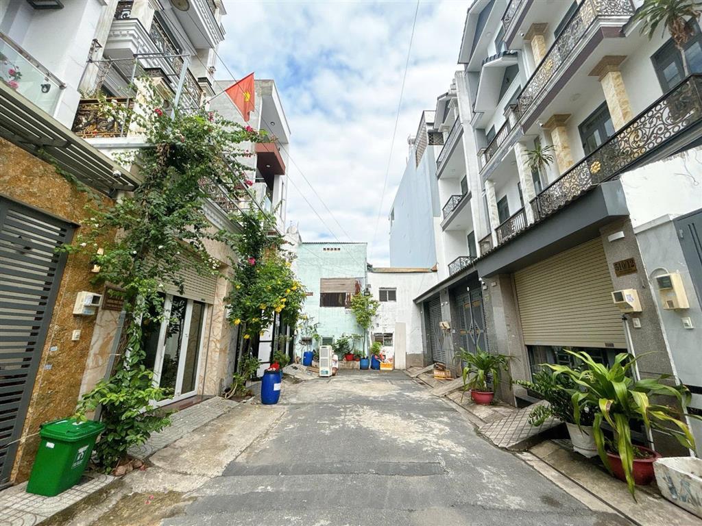 Bán nhà hẻm 7m đường phú thọ hoà ,tân phú  dt  4x17m  2 lầu st mới  giá  7.5tỷ tl