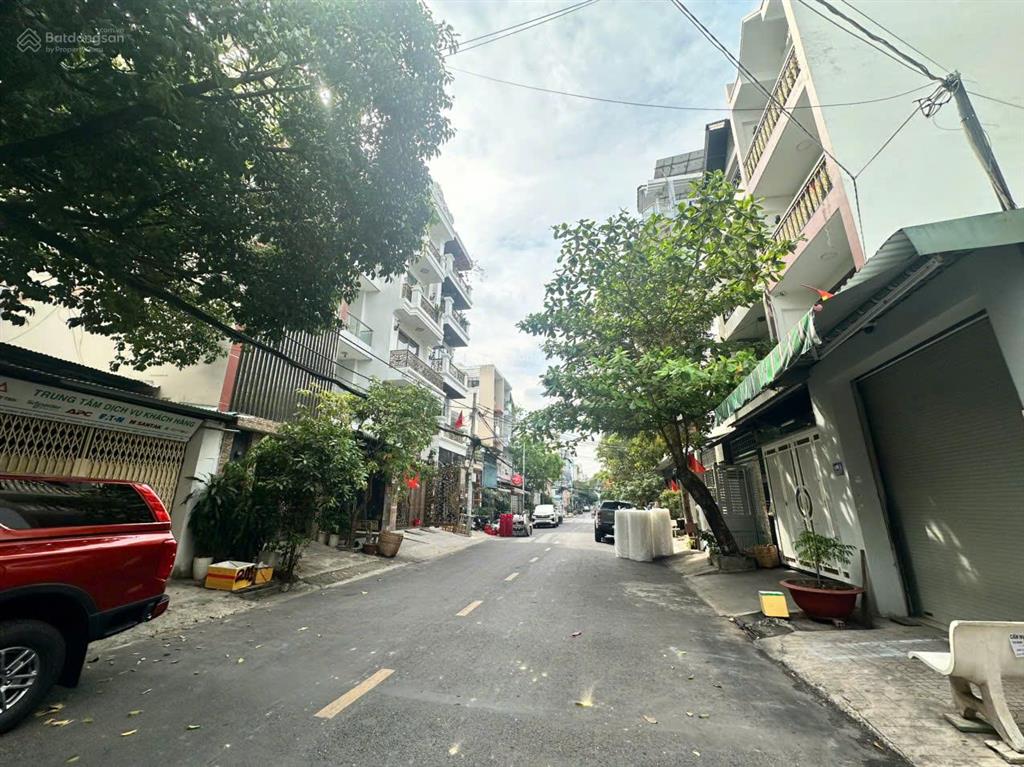 Bán nhà mt đường lê thiệt  p. phú thọ hoà  dt 12x20m  1 lầu  giá 25.5 tỷ tl