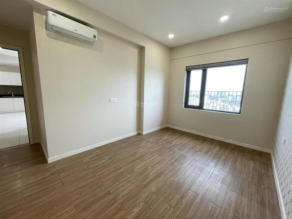 Chính chủ cần bán căn 2pn 2wc 79m2 view quận 1 đã có sổ hồng