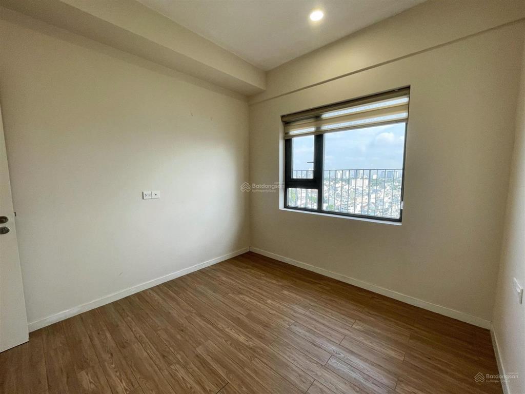 Chính chủ cần bán căn 2pn 2wc 79m2 view quận 1 đã có sổ hồng