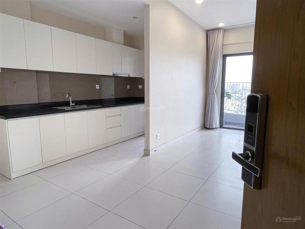 Chính chủ cần bán căn 2pn 2wc 79m2 view quận 1 đã có sổ hồng