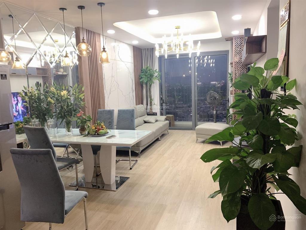 Bán căn hộ 3 phòng ngủ nhà đẹp đã có sổ