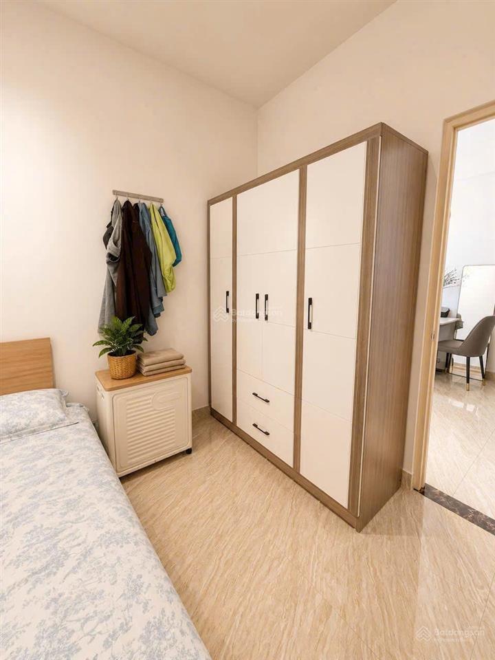 Bán nhanh căn chung cư hoàng quân view biển tầng 10 b2 2pn full nội thất giá tốt