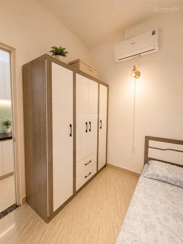 Bán nhanh căn chung cư hoàng quân view biển tầng 10 b2 2pn full nội thất giá tốt