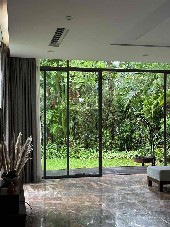 Bán nhanh biệt thự hoàng oanh 325m2, view vườn hồng đẹp, giá 17 tỉ