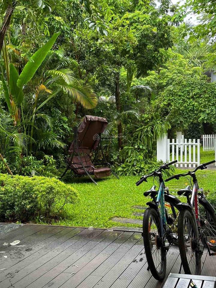 Bán nhanh biệt thự hoàng oanh 325m2, view vườn hồng đẹp, giá 17 tỉ