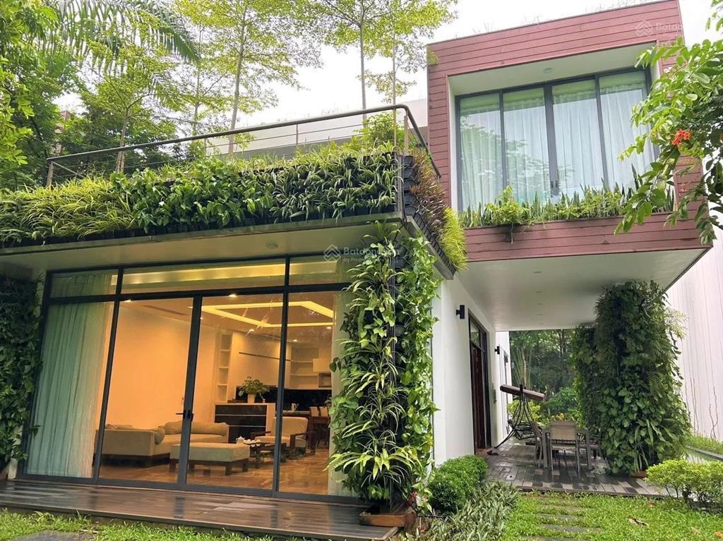 Bán nhanh biệt thự hoàng oanh 325m2, view vườn hồng đẹp, giá 17 tỉ