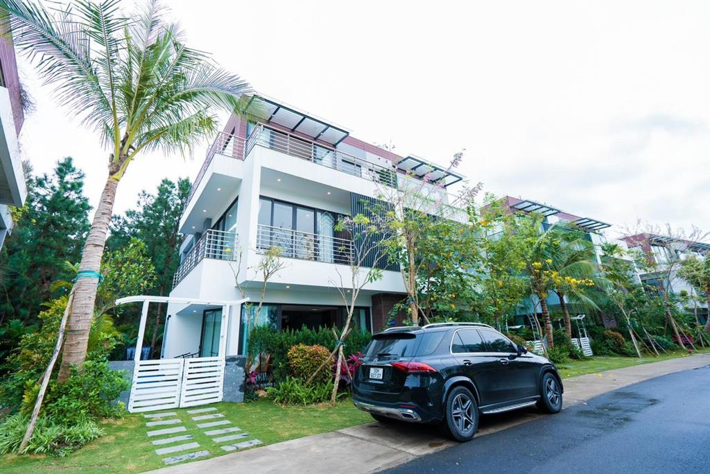 Bắt đáy biệt thự song lập 3 phòng ngủ 150m2 bao giá tốt nhất toàn dự án