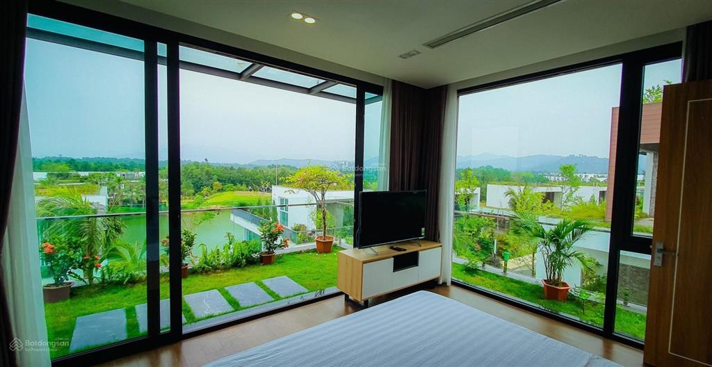 Cắt lỗ 2 tỉ biệt thự song lập 3 phòng ngủ 150m2, giá hơn 11 tỉ