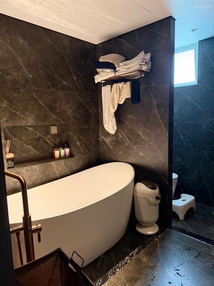 3 ngủ 2wc toà c (mới) star tower 283 khương trung, 5,5 tỷ, 89m2