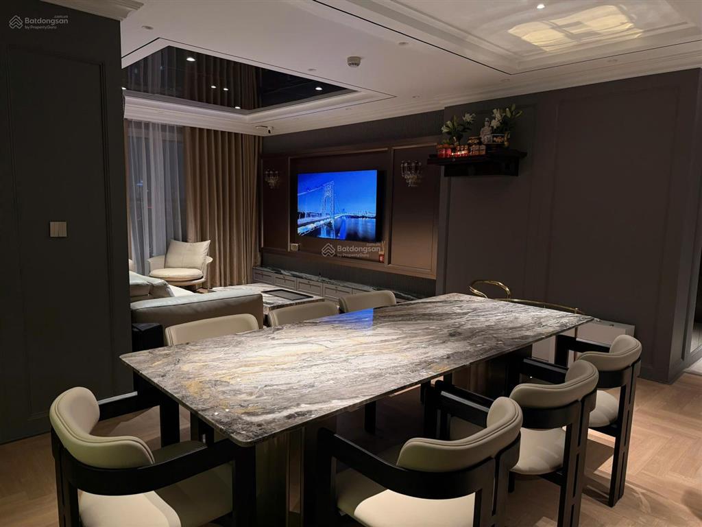 Bán cc 4pn, 2wc tại viha complex, 10,9 tỷ, 120m2