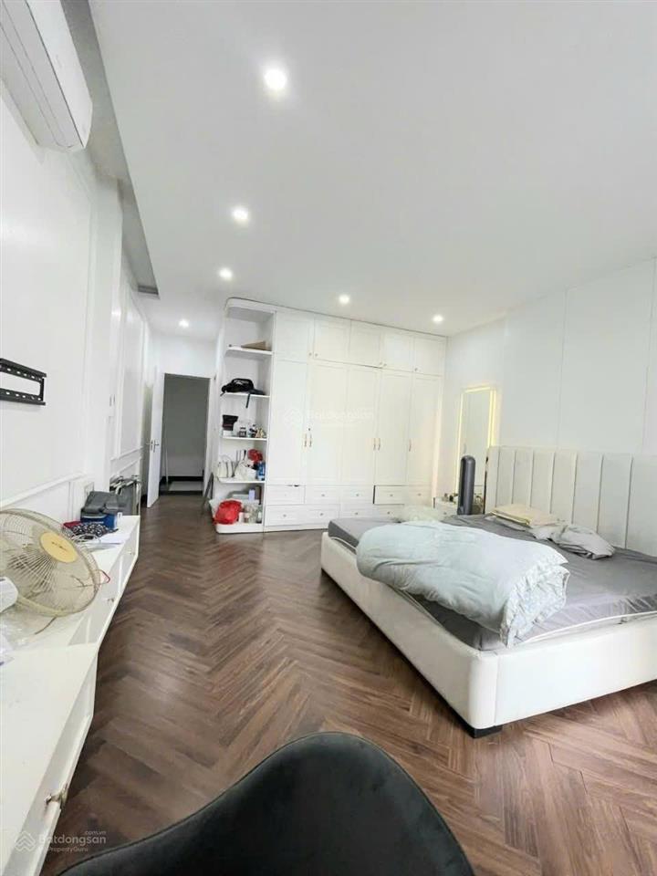 Chỉ 3,89 tỷ  bán nhà 4 tầng mặt đường tuyến 2 trang quan, an đồng an dương, kd tốt, mặt đường lớn