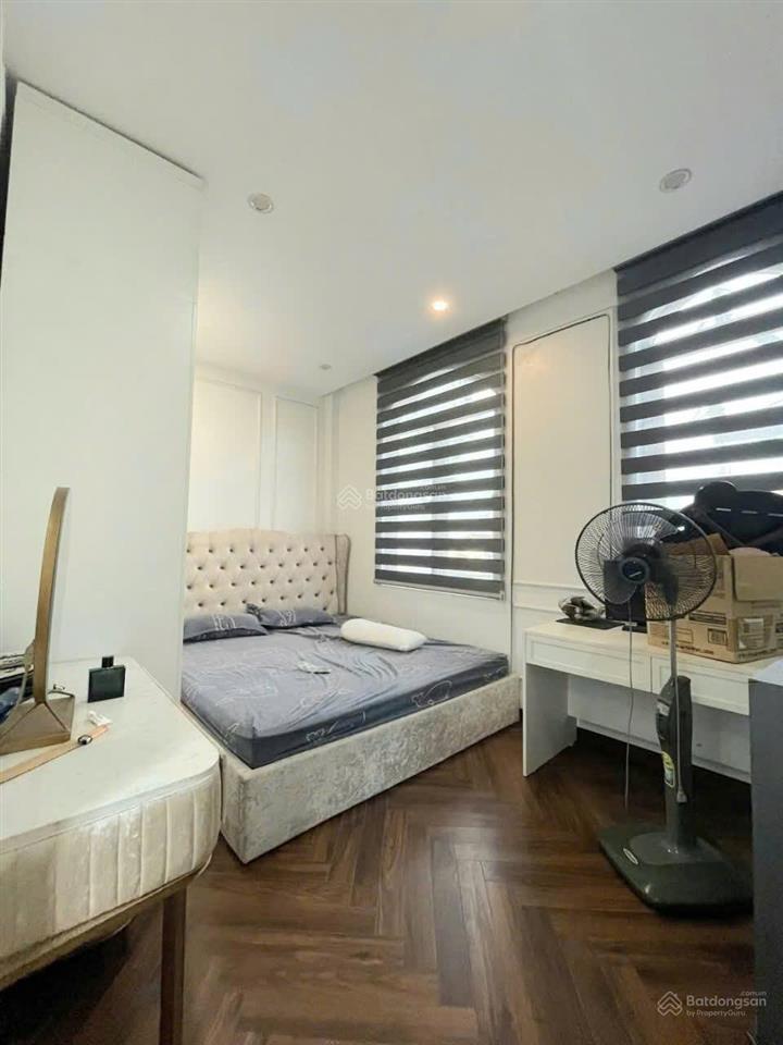 Chỉ 3,89 tỷ  bán nhà 4 tầng mặt đường tuyến 2 trang quan, an đồng an dương, kd tốt, mặt đường lớn