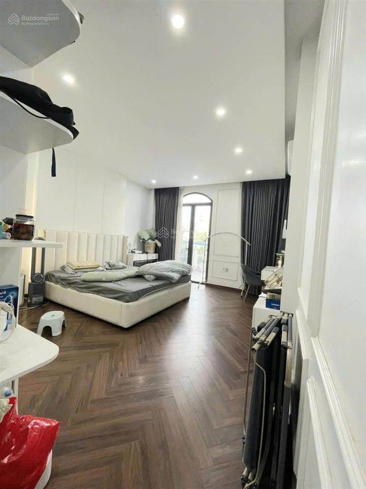 Chỉ 3,89 tỷ  bán nhà 4 tầng mặt đường tuyến 2 trang quan, an đồng an dương, kd tốt, mặt đường lớn