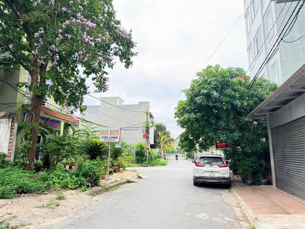 Lô đất 97m2 khu phân lô chapi  cái tắt an dương cực đẹp vừa ở vừa kinh doanh tốt. giá 5,5 tỷ