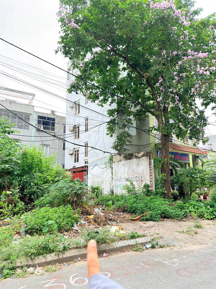 Lô đất 97m2 khu phân lô chapi  cái tắt an dương cực đẹp vừa ở vừa kinh doanh tốt. giá 5,5 tỷ