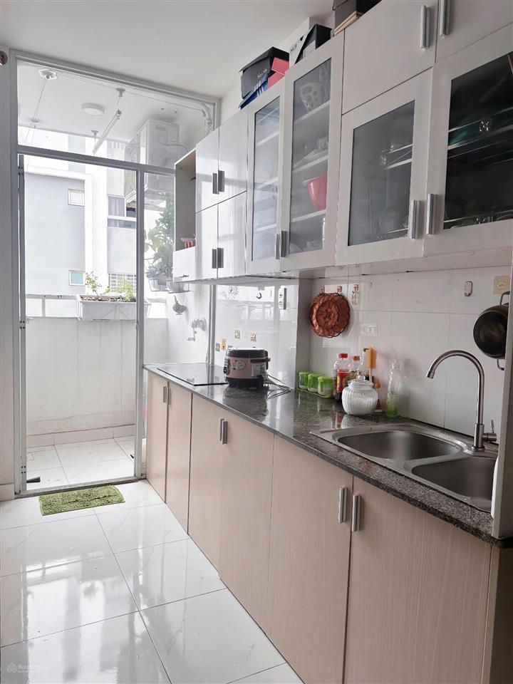 Bán căn hộ sen hồng 1.37ty/1pn,1wc/37m2