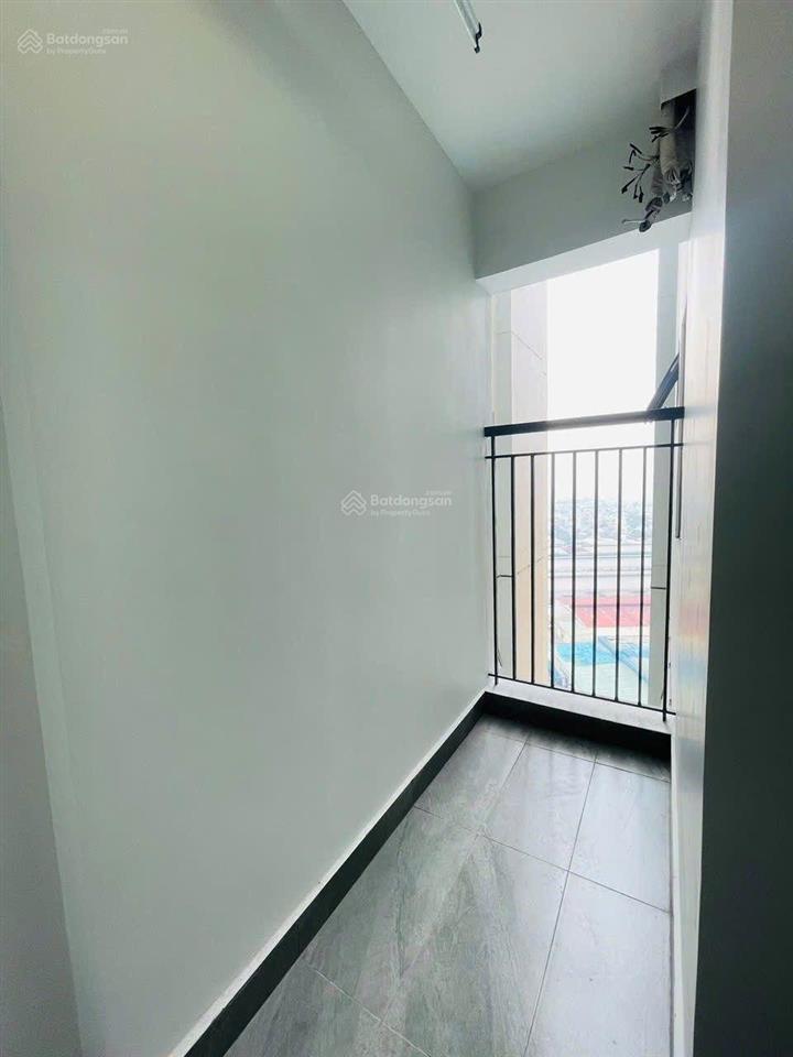 Cho thuê căn hộ cao cấp phú đông sky garden 8tr/2pn,2wc/70m2 có 2 máy lạnh