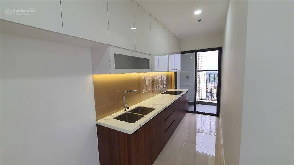 Cho thuê căn hộ cao cấp phú đông sky garden 8tr/2pn,2wc/70m2 có 2 máy lạnh
