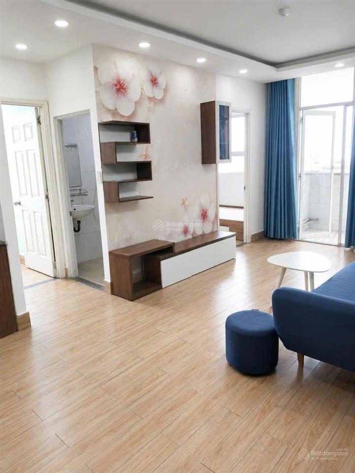 Bán căn hộ sen hồng, block c, 52m², giá 1.85 tỷ, sổ sẵn