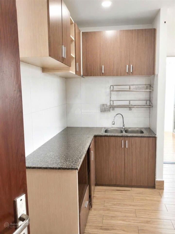 Bán căn hộ sen hồng, block c, 52m², giá 1.85 tỷ, sổ sẵn