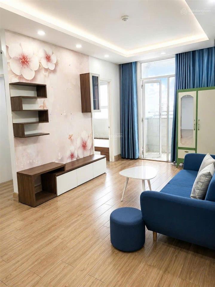 Bán căn hộ sen hồng, block c, 52m², giá 1.85 tỷ, sổ sẵn