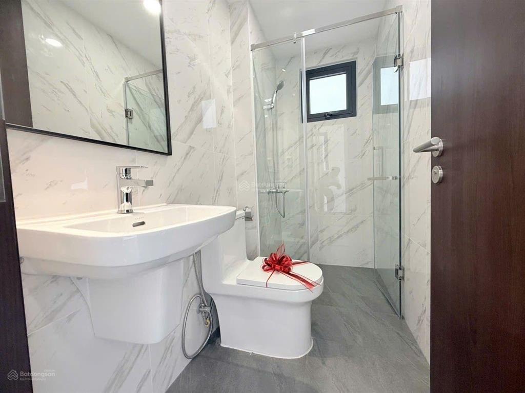 Cho thuê căn hộ phú đông sky garden 8.5tr/2pn,2wc/70m2