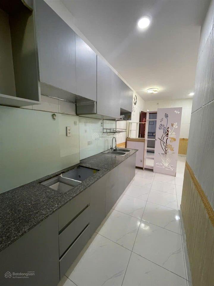 Bán căn hộ sen hồng, block c, giá 1.35ty/1pn,1wc/37m2, sổ sẵn