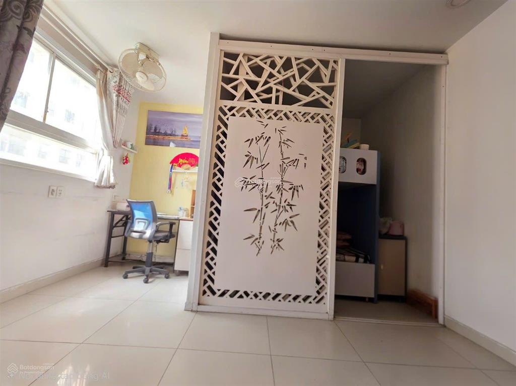 Bán căn hộ sen hồng, block b, view đông nam, giá 1.42 tỷ/1pn, 1wc/37m2, sổ sẵn
