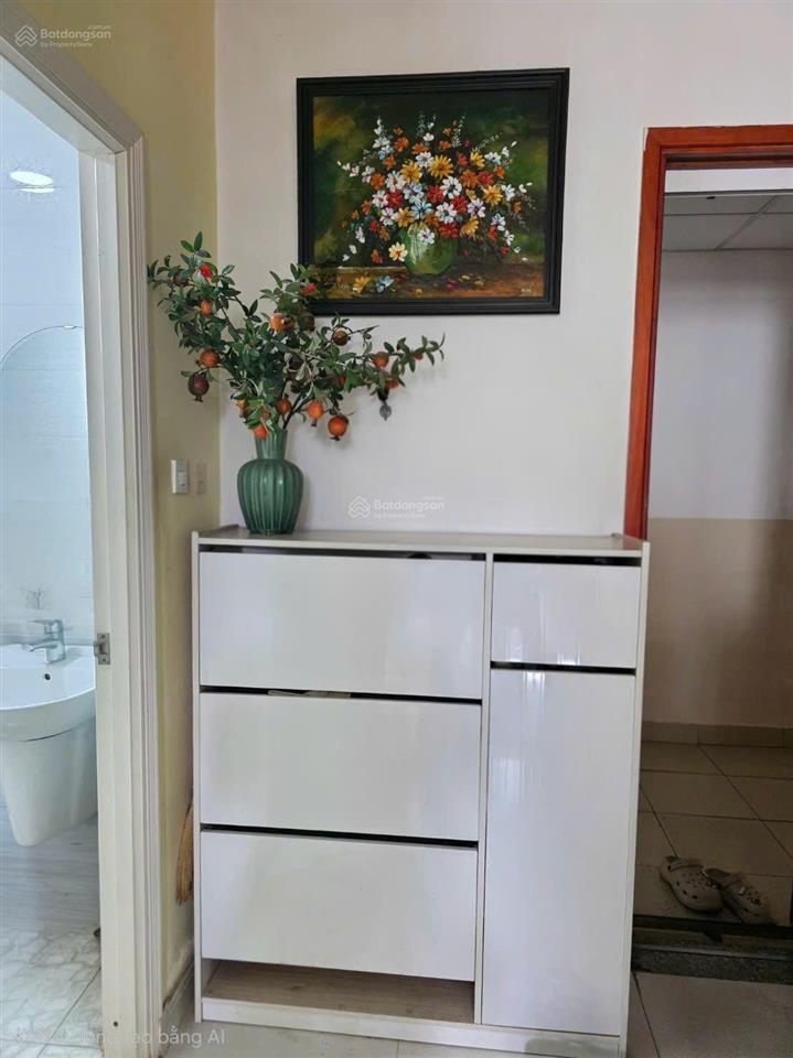 Bán căn hộ sen hồng, block b, view đông nam, giá 1.42 tỷ/1pn, 1wc/37m2, sổ sẵn