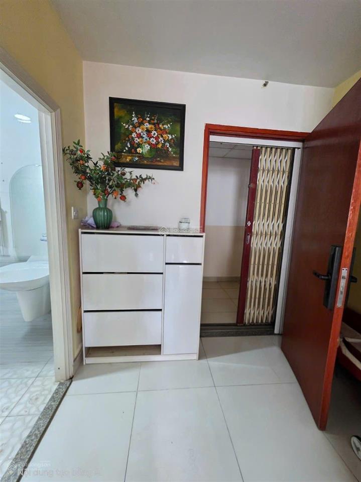 Bán căn hộ sen hồng, block b, view đông nam, giá 1.42 tỷ/1pn, 1wc/37m2, sổ sẵn