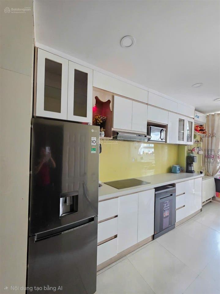 Bán căn hộ sen hồng, block b, view đông nam, giá 1.42 tỷ/1pn, 1wc/37m2, sổ sẵn