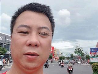 Chủ định cư califocnia(mỹ) ra gấp nhà cũ mặt tiền đồng nai, tân bình, 450m2, 95 tỷ.