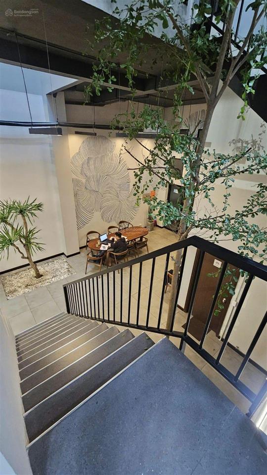 Chủ định cư canada ra gấp biệt thự mặt tiền lê hồng phong, quận 10, 288m2, 150 tỷ.