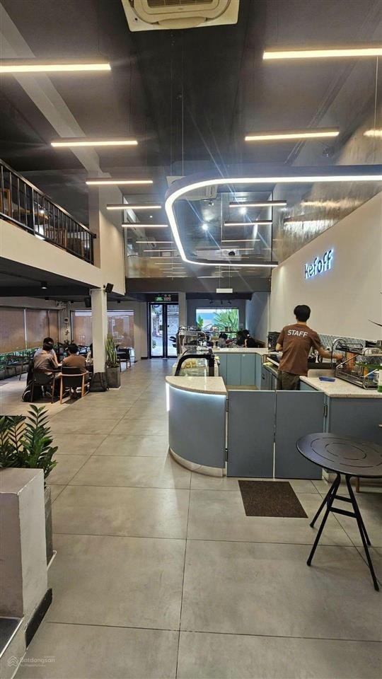 Chủ định cư canada ra gấp biệt thự mặt tiền lê hồng phong, quận 10, 288m2, 150 tỷ.