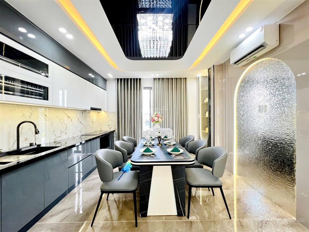 Chủ định cư canada ra gấp nhà mặt tiền thới an 13, quận 12, 60m², 6 tỷ.