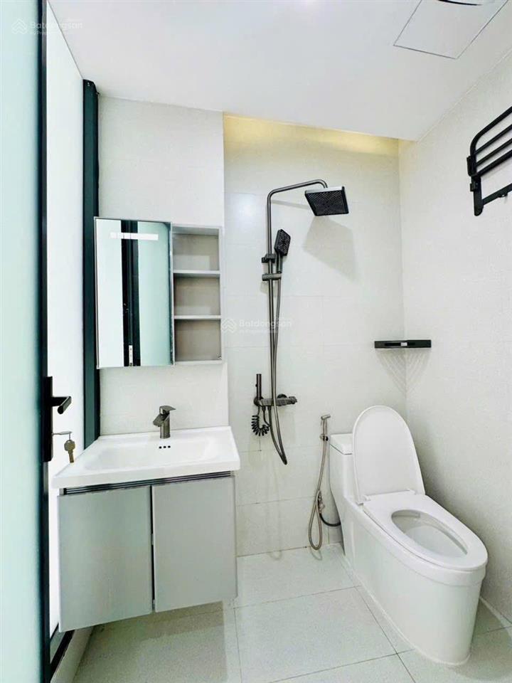 Chủ định cư cộng hòa séc ra gấp nhà mặt tiền suối lội 20 x 50 = 1.000 m2, 17,5 tỷ.