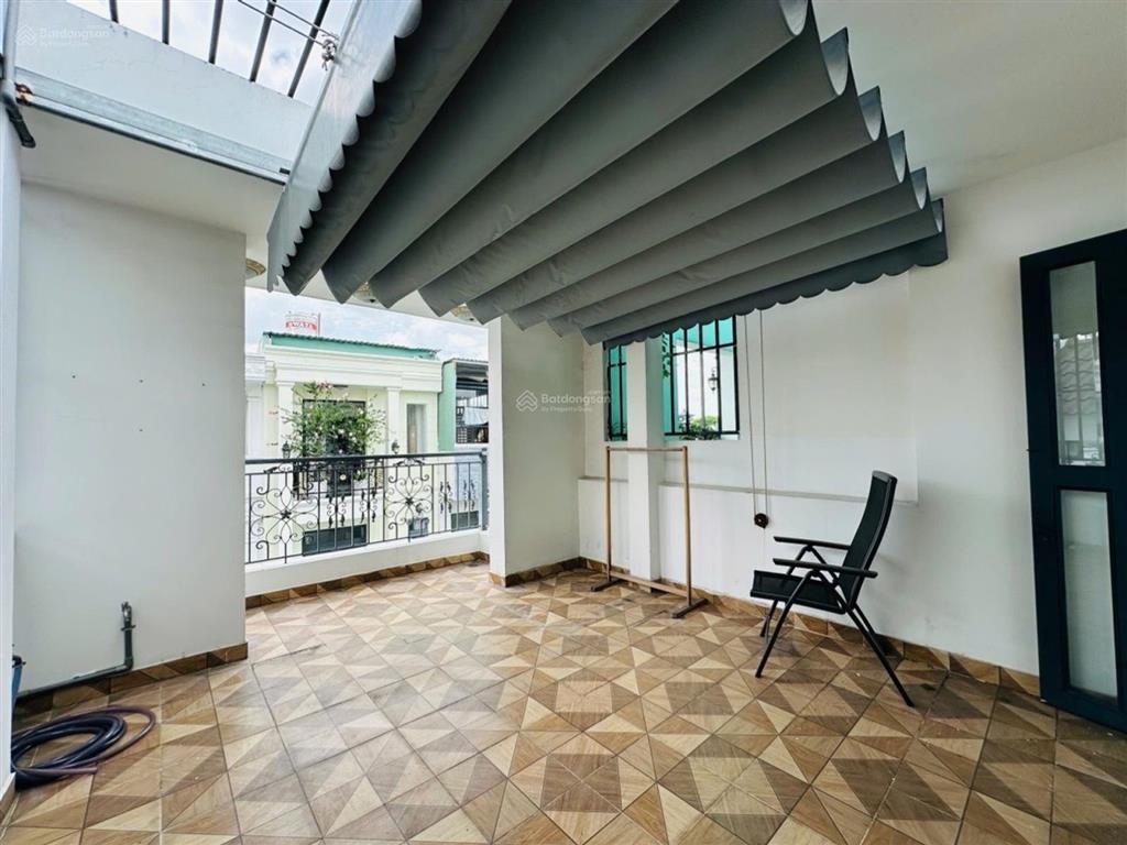 Chủ chịu không nổi ra gấp nhà 2 mặt tiền hẻm xe hơi nguyễn tư giản, gò vấp, 64m2, 6.5 tỷ.