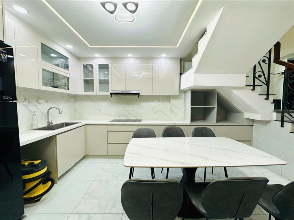 Chủ chịu không nổi ra gấp nhà 2 mặt tiền hẻm xe hơi nguyễn tư giản, gò vấp, 64m2, 6.5 tỷ.