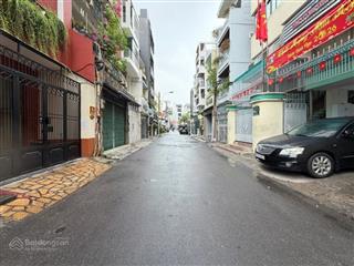 Bán gấp nhà mặt tiền quận 1  dtcn 107m2 xd hầm 7 tầng  thương hiệu mặt tiền quận 1 chỉ 266 tr/m2