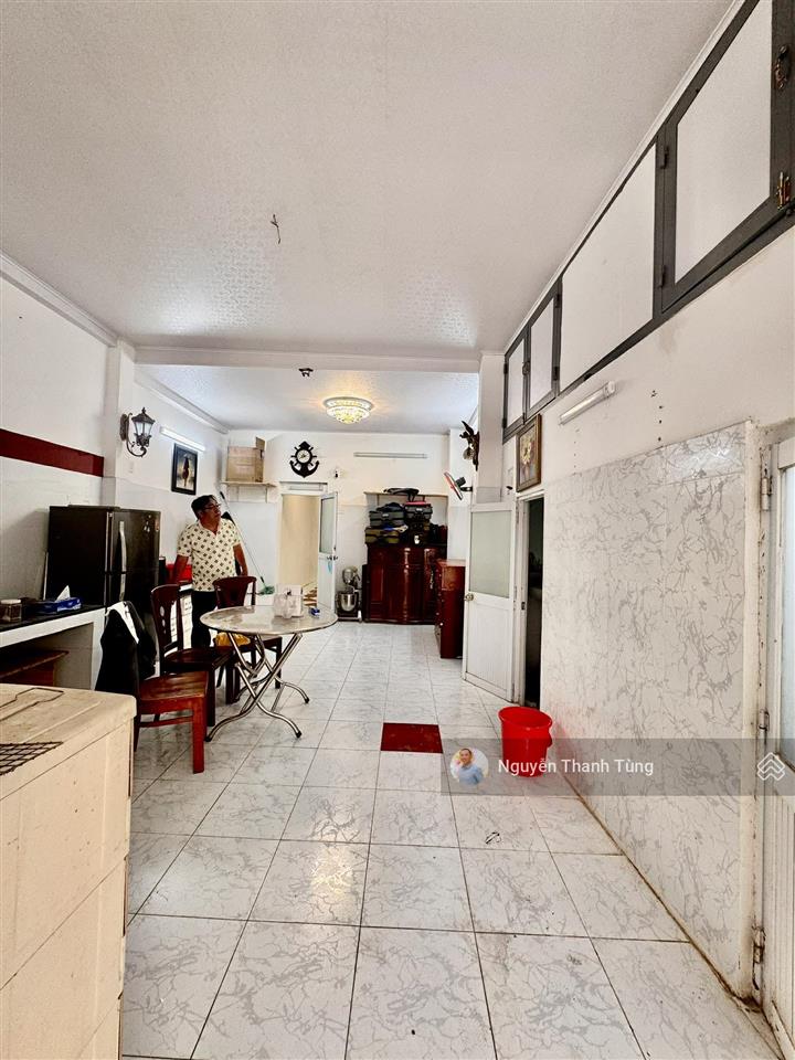 Bán gấp nhà hẻm ô tô đường hai bà trưng, quận 3  công nhận 94m2  vị trí gần mặt tiền, giáp quận 1