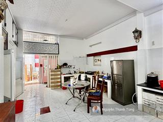 Bán gấp nhà hẻm ô tô đường hai bà trưng, quận 3  công nhận 94m2  vị trí gần mặt tiền, giáp quận 1