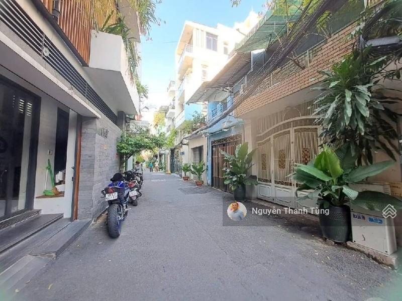 Nợ bank bán gấp nhà lý thái tổ quận 3  cn 190m2 (6 x 25) nở hậu 10m  chỉ 100m ra mặt tiền